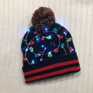 ❗️SOLD❗️Bulb Hat 💡